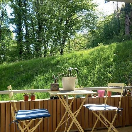 Le Doubs Cosy Leilighet Besançon Eksteriør bilde
